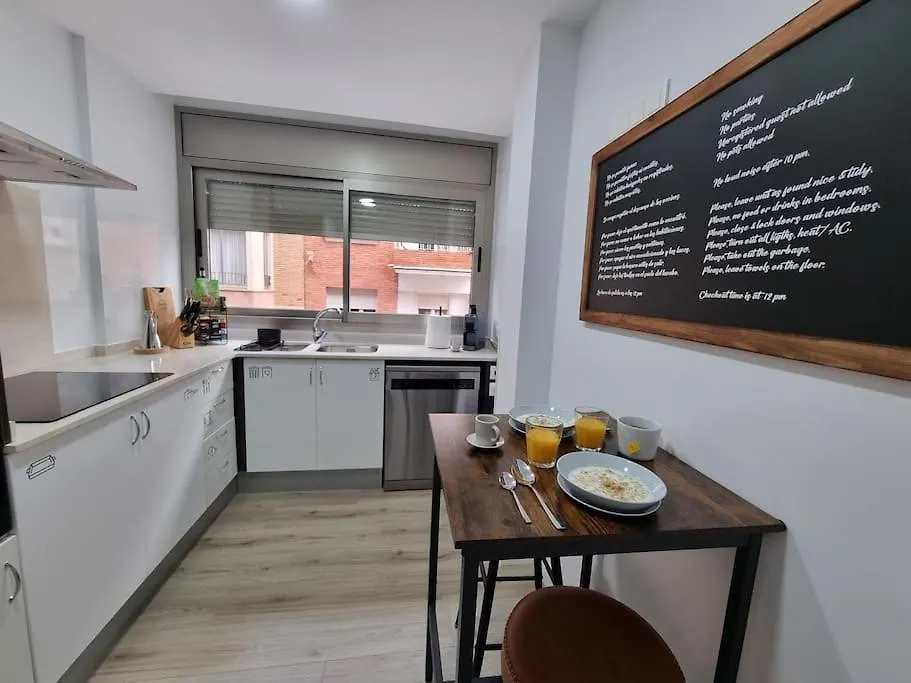 Apartment Qehome Confort Y Parquing En El Centro De Manresa Spain
