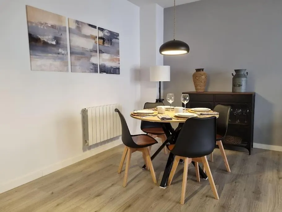Qehome Confort Y Parquing En El Centro De Manresa Spain